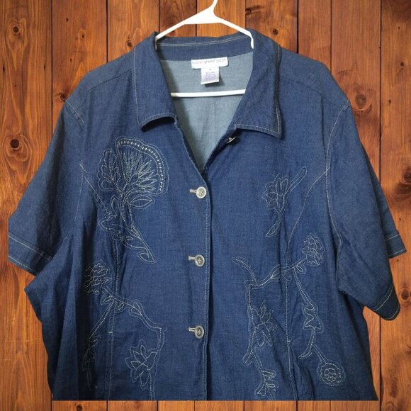 Susan Graver Women's 3X Button Front Embroidered Denim Short Sleeve Blouse - Picture 2 of 5